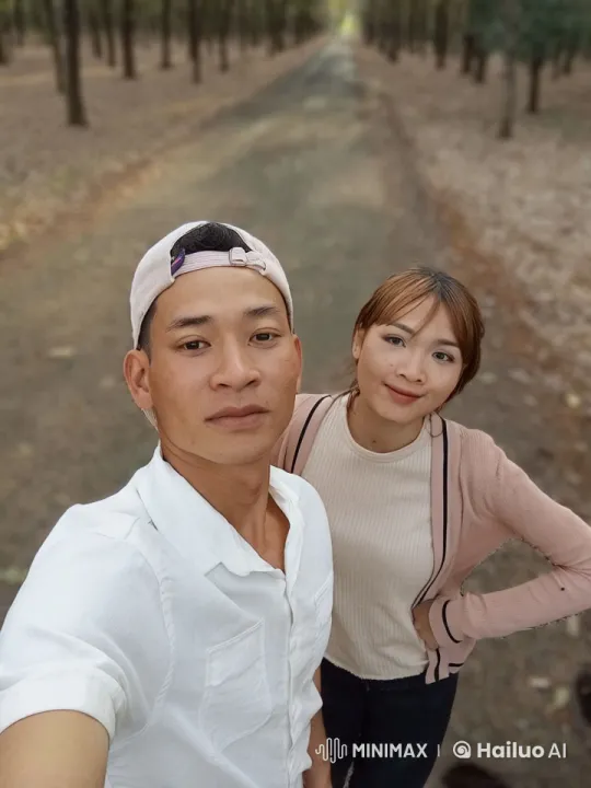 Spouses Argue in Peaceful Woodland Setting – AI Generated Video | Hailuo AI