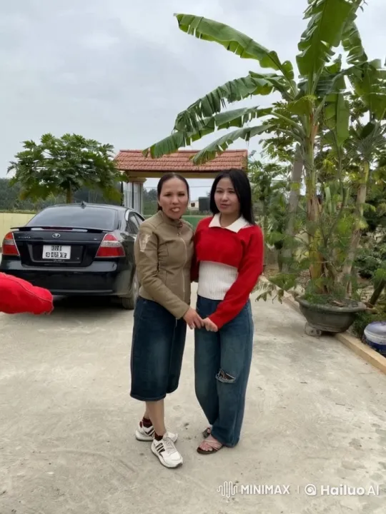 Dynamic Kung Fu Exchange Between Two Women – AI Generated Video | Hailuo AI