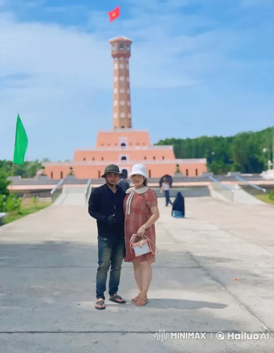 Couple Practicing Kungfu in Front of Tower – AI Generated Video | Hailuo AI