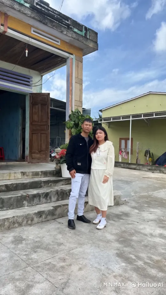 Couple Performing Synchronized Kungfu in Outdoor Setting – AI Generated Video | Hailuo AI