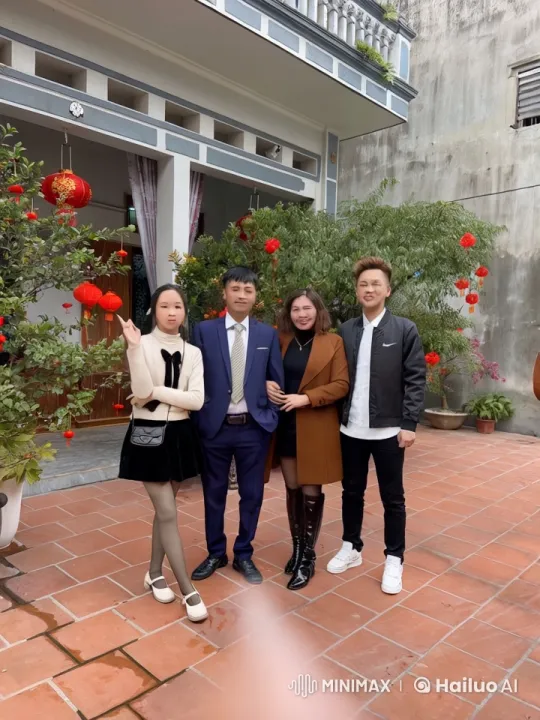 Courtyard Kungfu Display: Dynamic Fighting and Artistry – AI Generated Video | Hailuo AI
