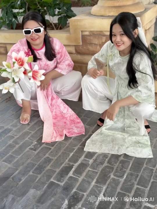 Traditional Attired Women Perform Graceful Kungfu – AI Generated Video | Hailuo AI