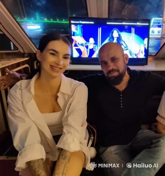 Couple Kisses in Cozy Room with Vibrant Background – AI Generated Video | Hailuo AI