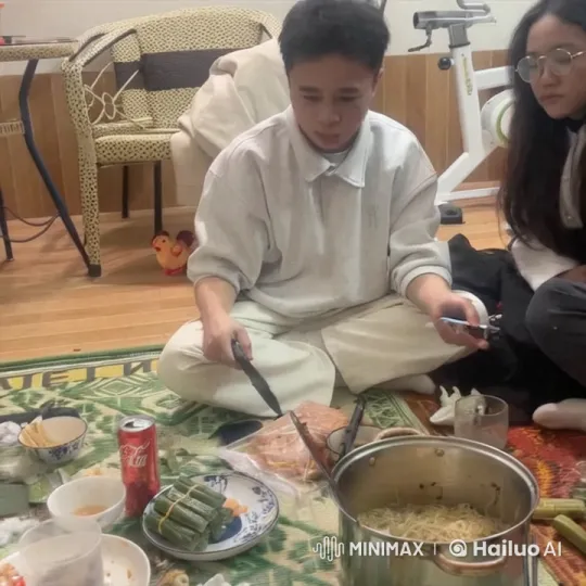 Young Person Performs Kungfu in Cozy Kitchen Setting – AI Generated Video | Hailuo AI