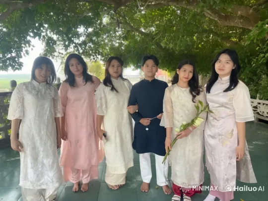 Traditional Attire Meets Modern Martial Arts Display – AI Generated Video | Hailuo AI