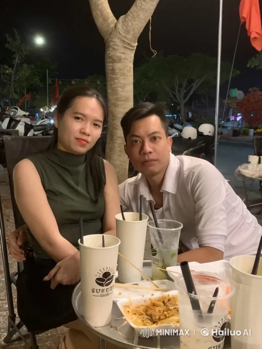 Nighttime Café Kung Fu Fun with Friends – AI Generated Video | Hailuo AI