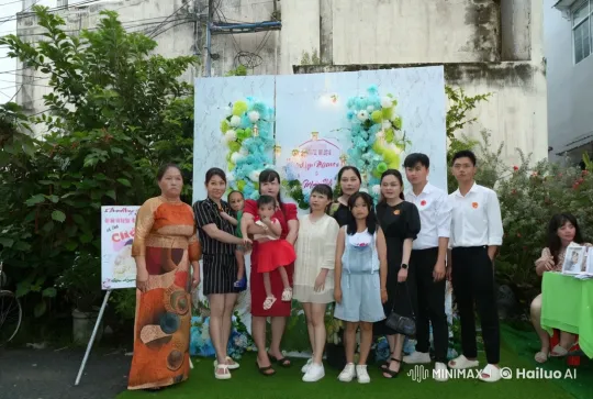 Festive Kung Fu Celebration in Outdoor Setting – AI Generated Video | Hailuo AI