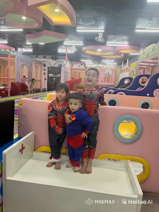 Superhero Kids Enact Exciting Fight Scene in Play Area – AI Generated Video | Hailuo AI