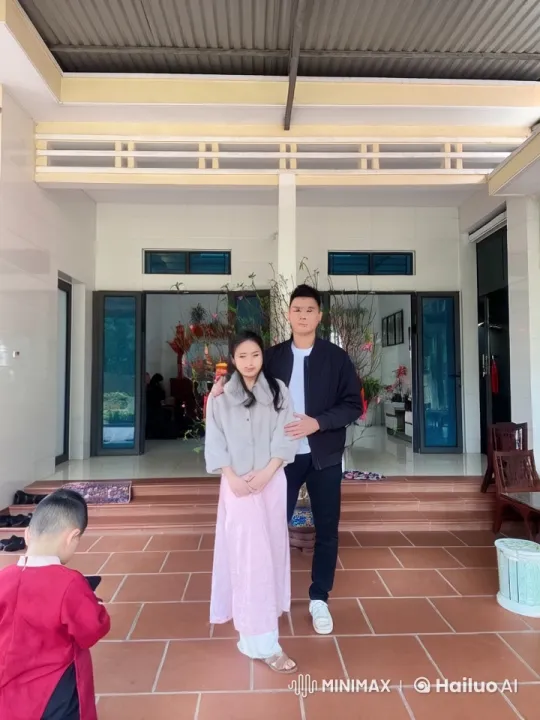 Kung Fu Sparring and Practice on a Residential Porch – AI Generated Video | Hailuo AI