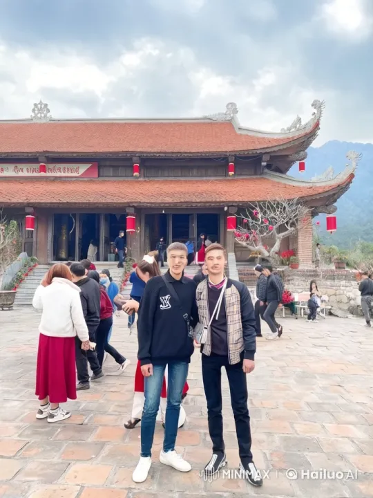 Vibrant Kung Fu Display at Vietnamese Temple – AI Generated Video | Hailuo AI