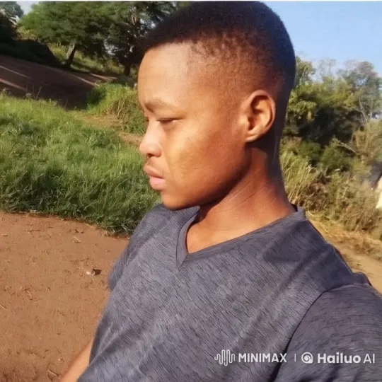 Young Man Sings Tearfully in Snowy Street Scene – AI Generated Video | Hailuo AI