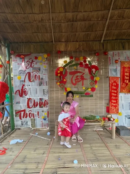 Chinese Martial Arts and Boxing Performance by Woman and Child – AI Generated Video | Hailuo AI