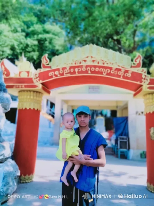 Traditional Kung Fu Demonstration with Adult and Child – AI Generated Video | Hailuo AI