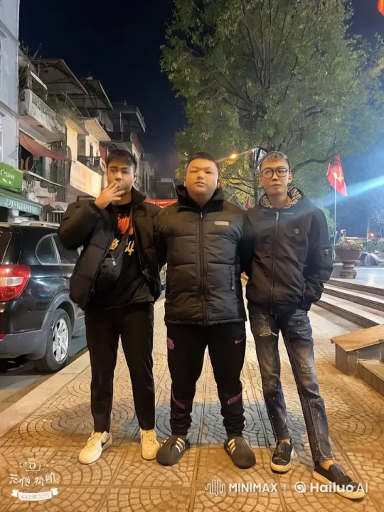 Urban Night Martial Arts Performance – AI Generated Video | Hailuo AI