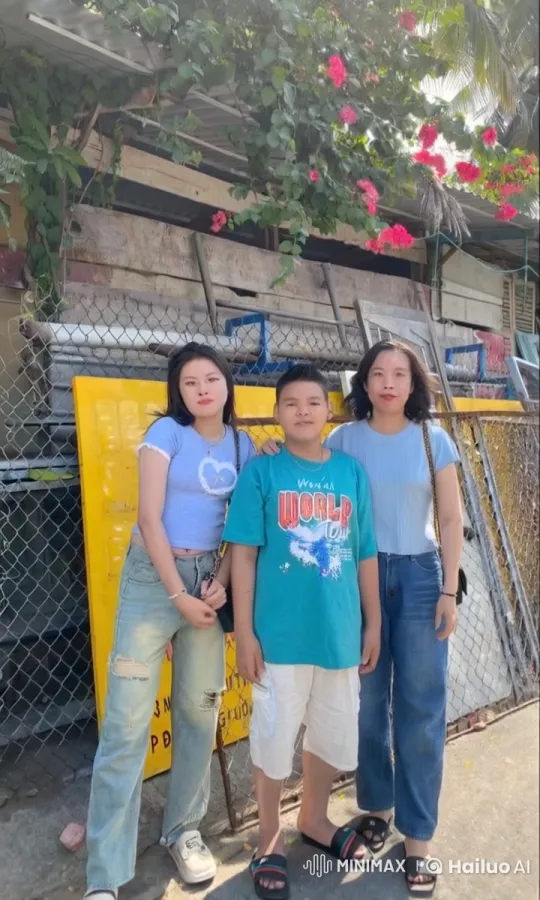 Three Friends Pose by Flower-Adorned Fence – AI Generated Video | Hailuo AI