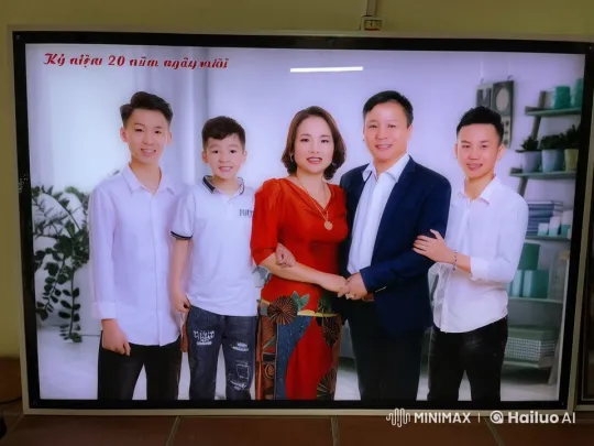 Family Celebrates Anniversary with Martial Arts Display – AI Generated Video | Hailuo AI