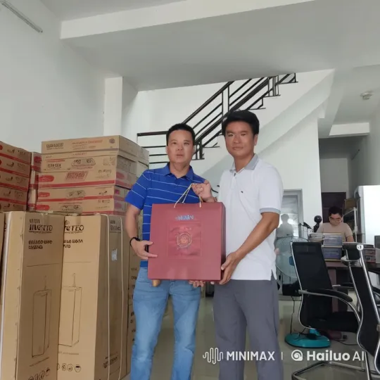 Office Kungfu Combat: Dynamic Martial Arts Duo – AI Generated Video | Hailuo AI