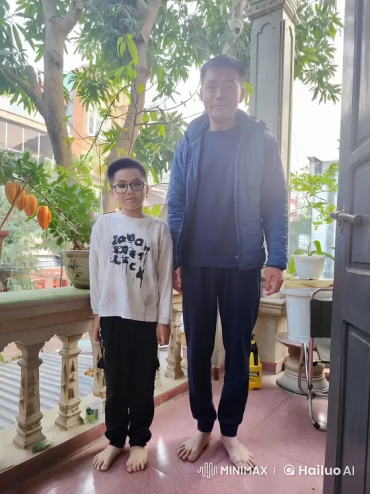 Father and Son Practice Kung Fu on Balcony – AI Generated Video | Hailuo AI