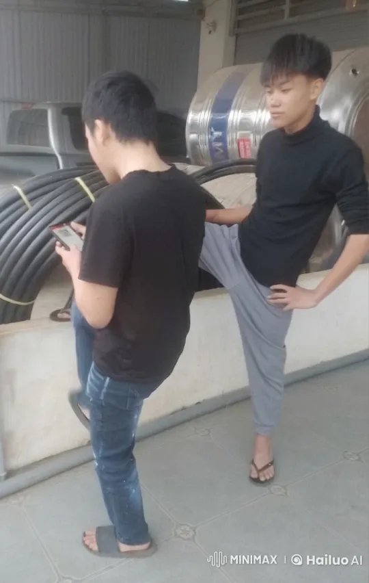 Young Men Engage in Impressive Kung Fu Sparring – AI Generated Video | Hailuo AI