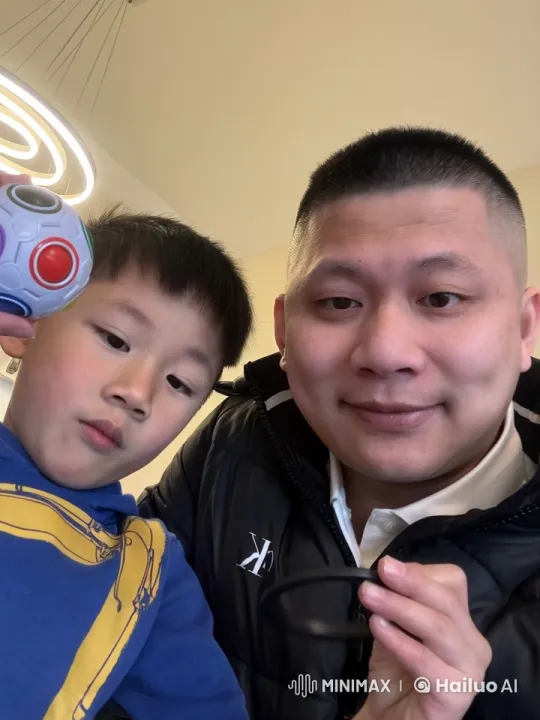 Father and Child Engage in Energetic Kung Fu Battle – AI Generated Video | Hailuo AI
