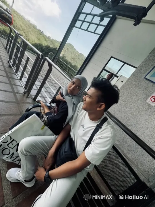 Casual Duo Engages in Playful Kungfu Fight at Scenic Station – AI Generated Video | Hailuo AI