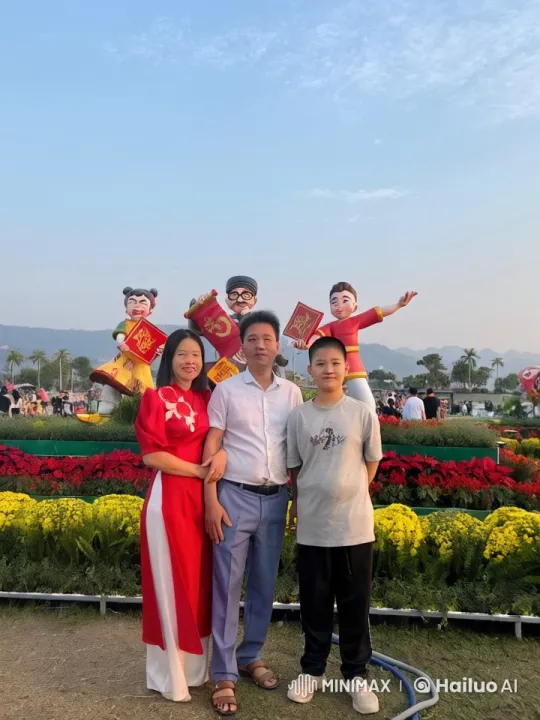Martial Arts Display in Public Garden Park – AI Generated Video | Hailuo AI