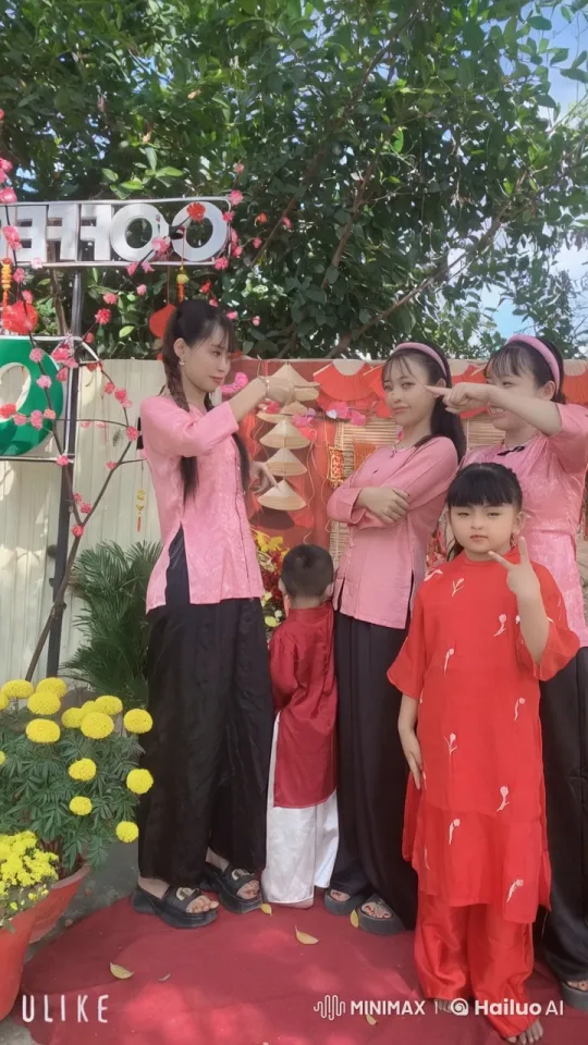 Traditional Martial Arts Battle with Graceful Flair – AI Generated Video | Hailuo AI