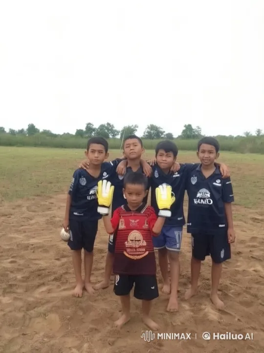 Children Practicing Martial Arts on Sandy Field – AI Generated Video | Hailuo AI
