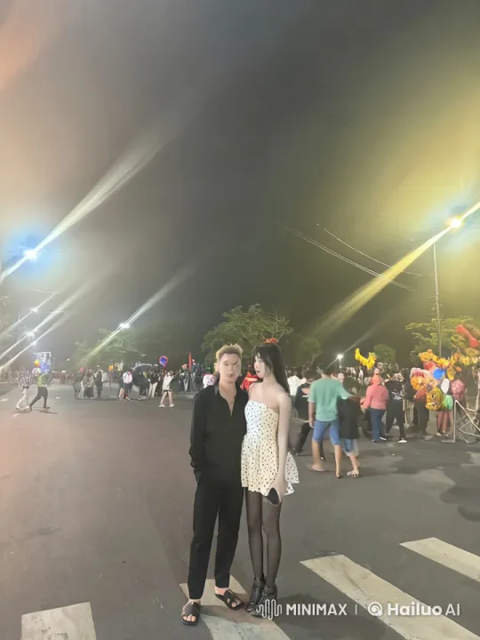 Nighttime Kung Fu Performance at Bustling Outdoor Event – AI Generated Video | Hailuo AI