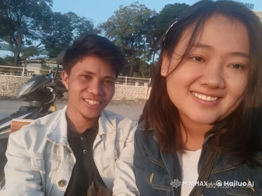Serene Afternoon: Couple's Playful Teasing Outdoors – AI Generated Video | Hailuo AI