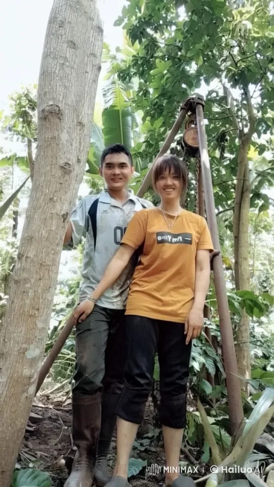 Casual Outdoors Kung Fu Sparring in Lush Forest – AI Generated Video | Hailuo AI