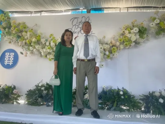 Couple Performs Elegant Kung Fu in Floral Setting – AI Generated Video | Hailuo AI