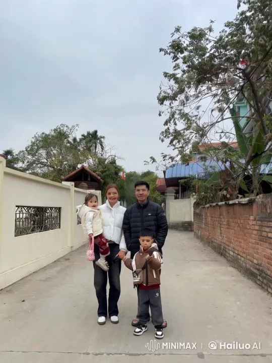 Family Portrait on a Quiet Residential Street – AI Generated Video | Hailuo AI