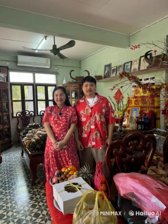 Couple Performs Energetic Kung Fu in Traditional Living Room – AI Generated Video | Hailuo AI