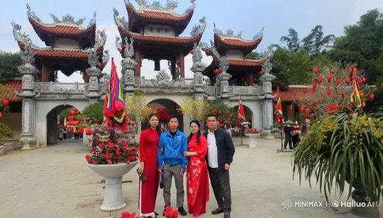 Combat Skills Displayed at Asian Temple Gate – AI Generated Video | Hailuo AI