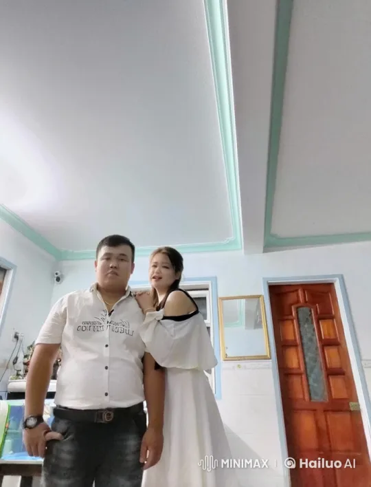 Intense Kung Fu Duel in Well-Lit Room – AI Generated Video | Hailuo AI