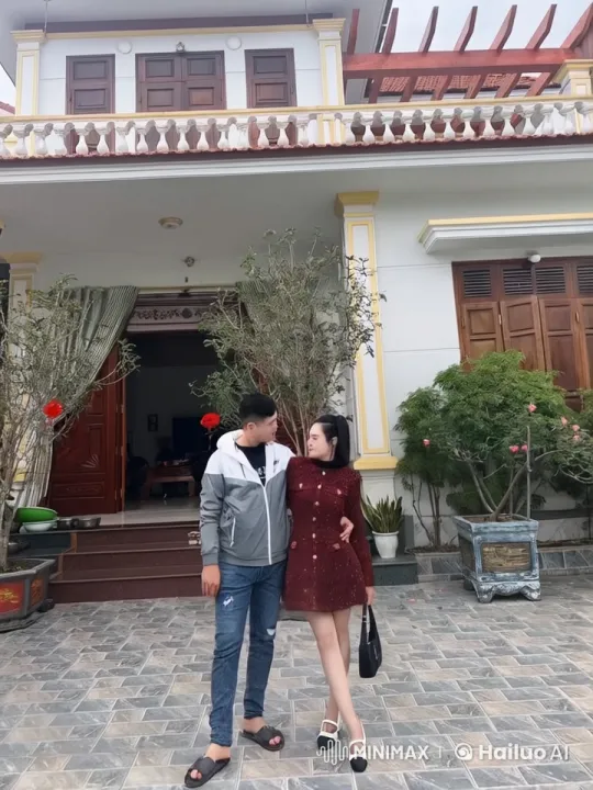 Young Couple's Impressive Kungfu Display in Front of House – AI Generated Video | Hailuo AI
