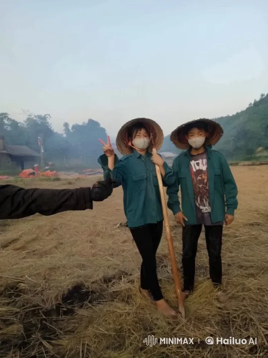 Traditional Kungfu Demonstration in Rural Setting – AI Generated Video | Hailuo AI