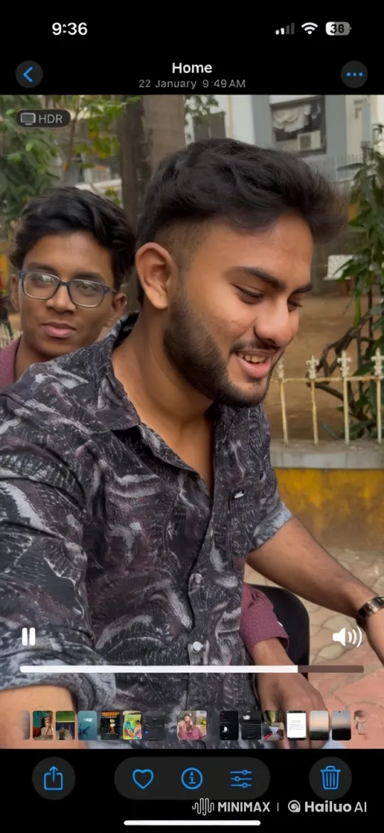 Affectionate Outdoor Kiss in Sunny Setting – AI Generated Video | Hailuo AI