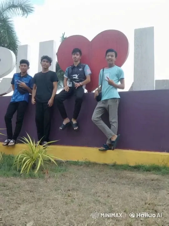 Young Men Display Friendship and Kung Fu Skills – AI Generated Video | Hailuo AI