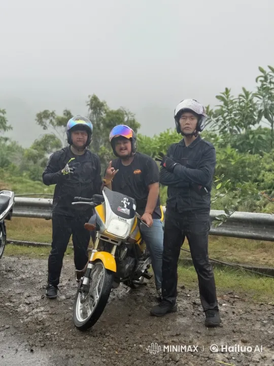 Martial Artists Showcase Skills in Rainy Landscape – AI Generated Video | Hailuo AI