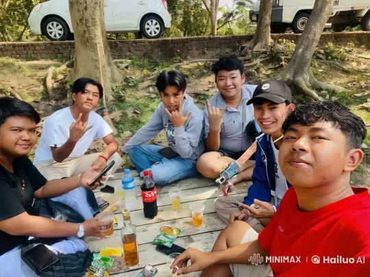 Friends Enjoy Outdoor Snacks, Transition to Martial Arts Display – AI Generated Video | Hailuo AI
