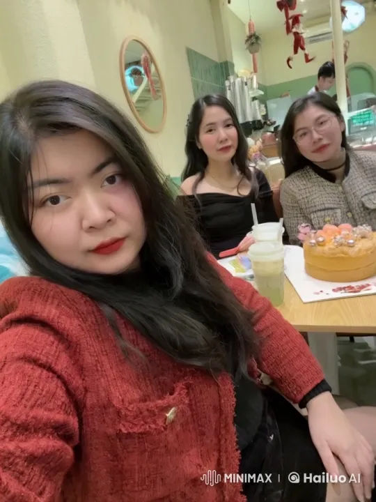 Café Fight: Three Women's Intense Altercation – AI Generated Video | Hailuo AI
