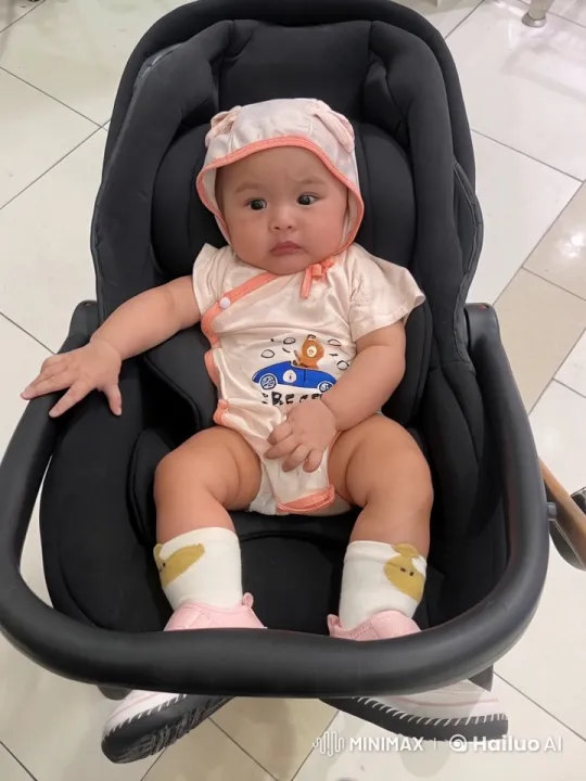 Toddler Enthusiastically Practices Kung Fu in Baby Seat – AI Generated Video | Hailuo AI