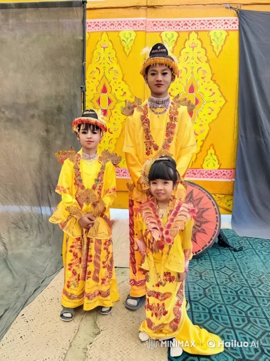 Cultural Fight Demonstration by Ornately Dressed Performers – AI Generated Video | Hailuo AI