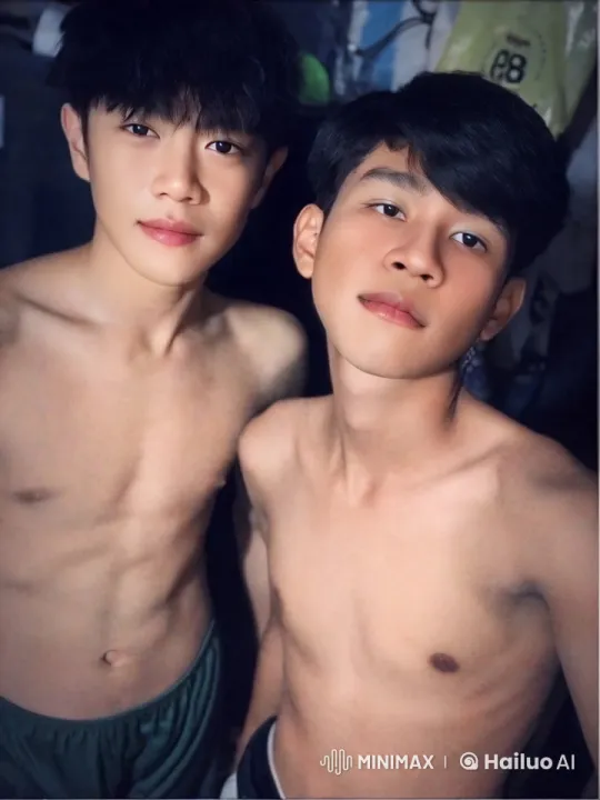 Shirtless Males Perform High-Energy Kung Fu Sequence – AI Generated Video | Hailuo AI