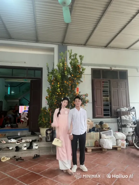 Traditional Attire Kung Fu Pair Showcase Mastery – AI Generated Video | Hailuo AI
