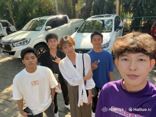 Five Friends Perform Kungfu in Outdoor Parking Lot – AI Generated Video | Hailuo AI