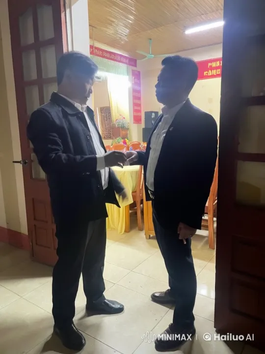 Intense Kung Fu Showdown in Decorated Room – AI Generated Video | Hailuo AI