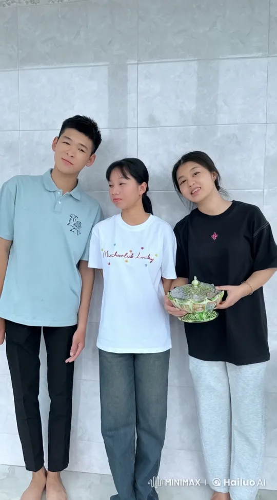 Three Friends Share Smiles and Flowers in a Calm Setting – AI Generated Video | Hailuo AI